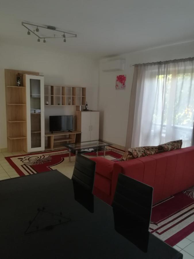 Apartments Eliva Umag Buitenkant foto