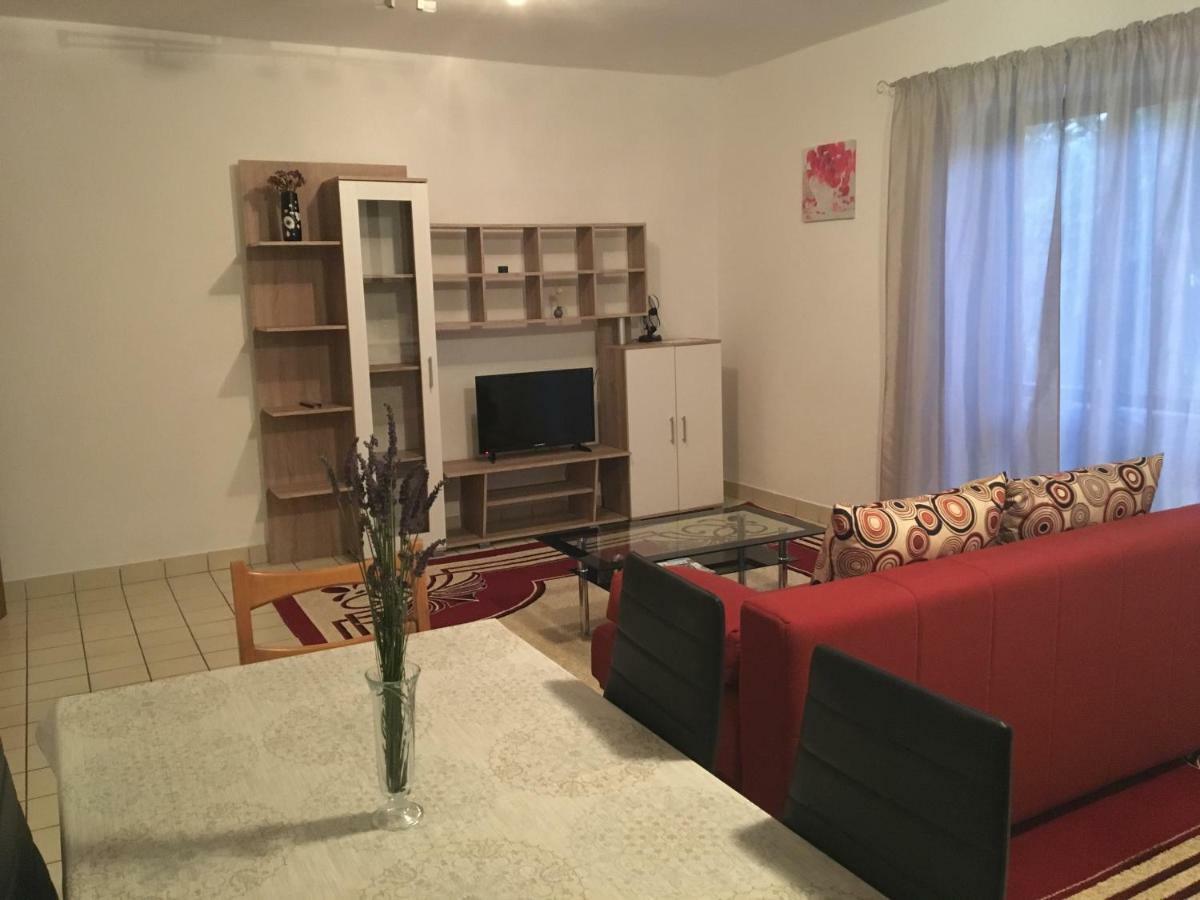 Apartments Eliva Umag Buitenkant foto